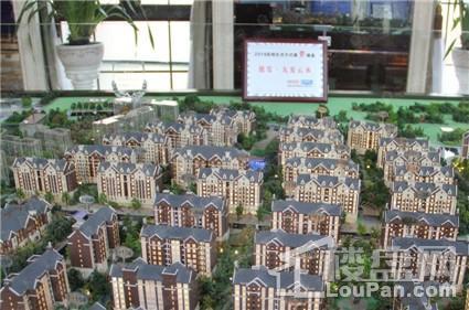 俊发九夏云水实景图