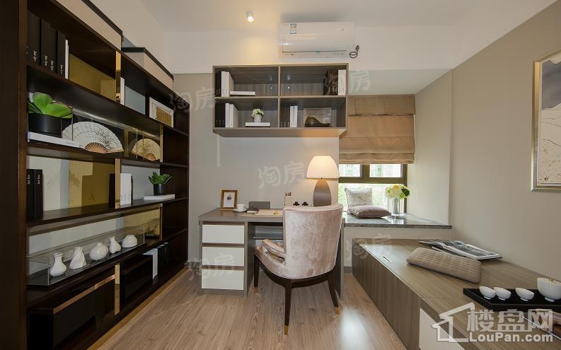 雅居乐珑玥样板间