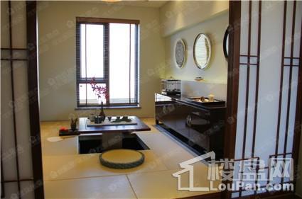 绿地东海岸样板间