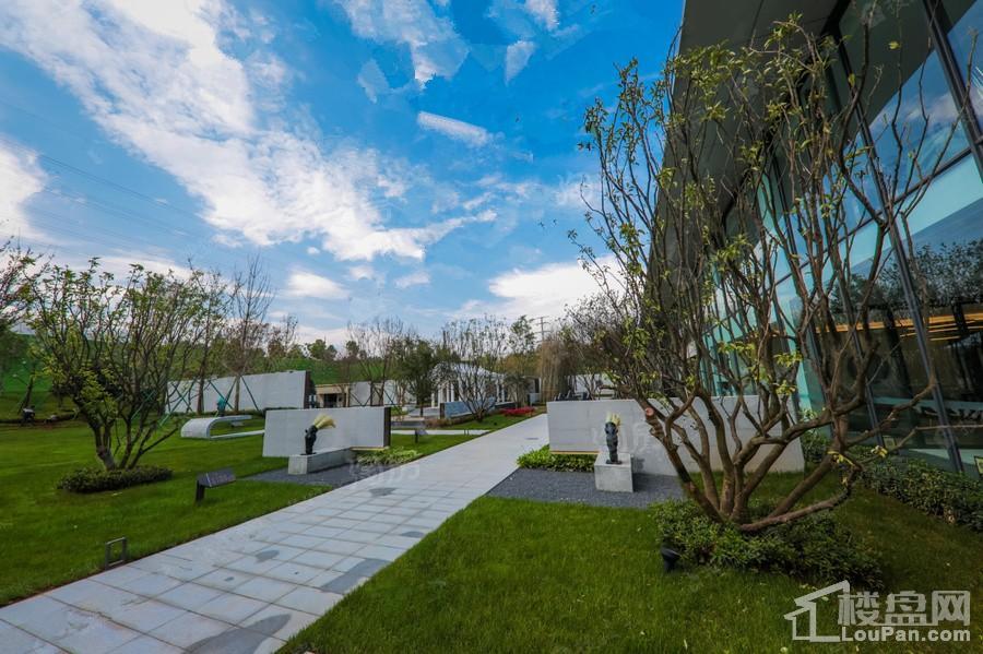 中梁首府实景图