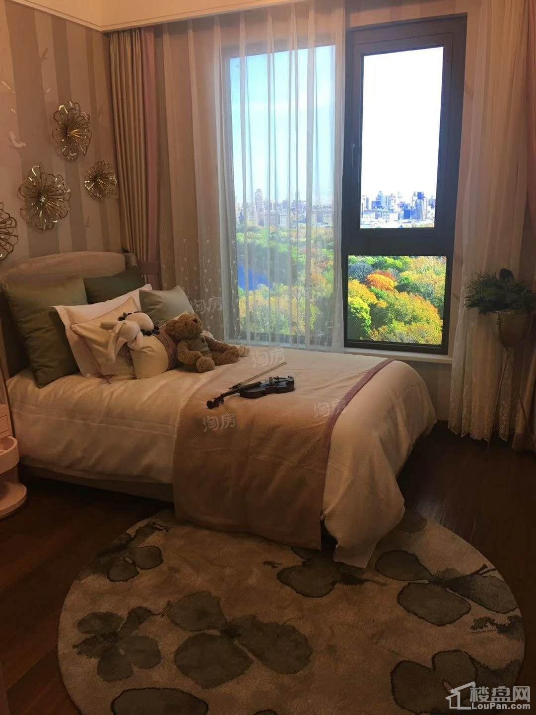 旭辉东原吴越府样板间