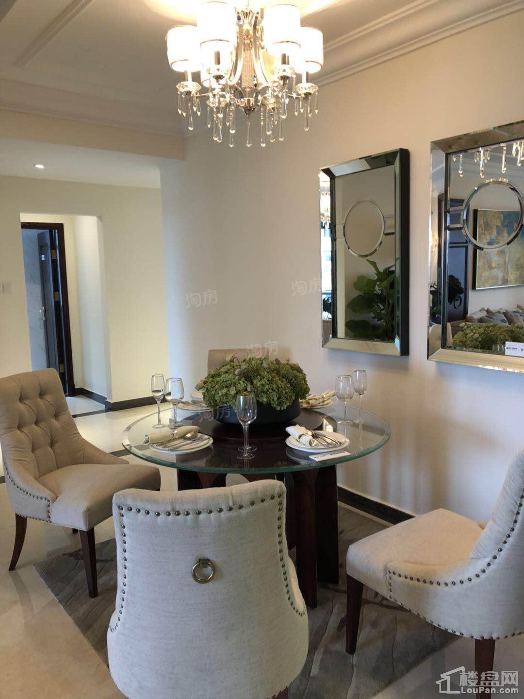 恒大·龙溪翡翠样板间