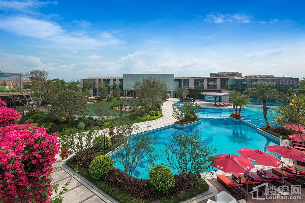 南宁绿地城实景图