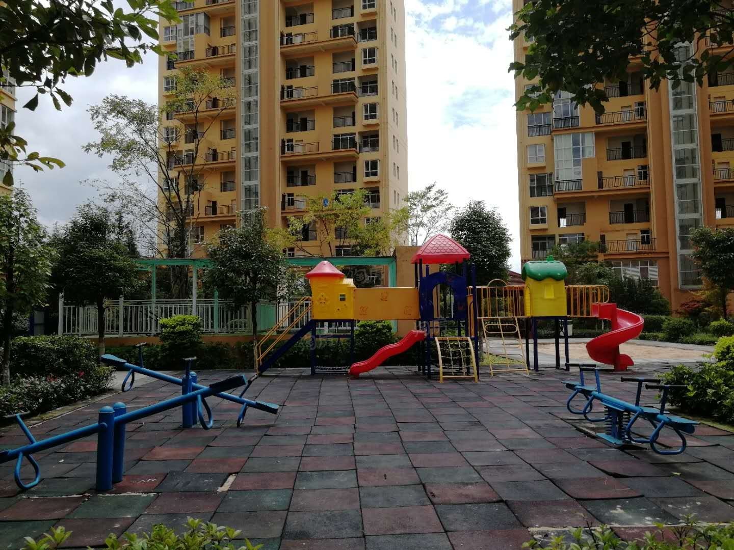 凯旋怡景实景图