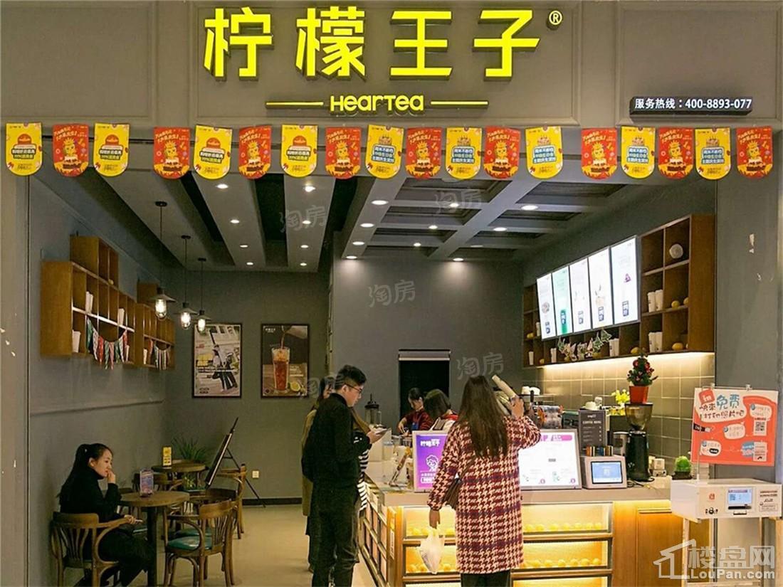 万隆广场实景图