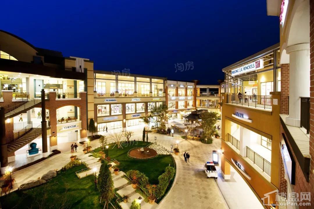荣盛戴河首岭实景图