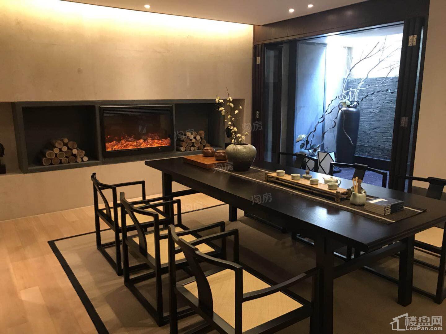 天成锦望样板间