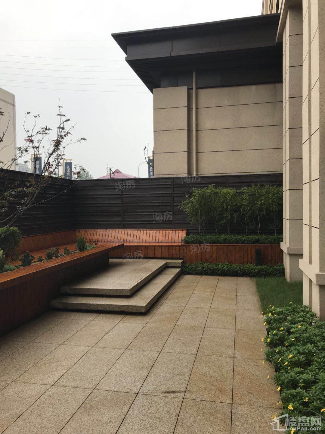 联发西城首府实景图