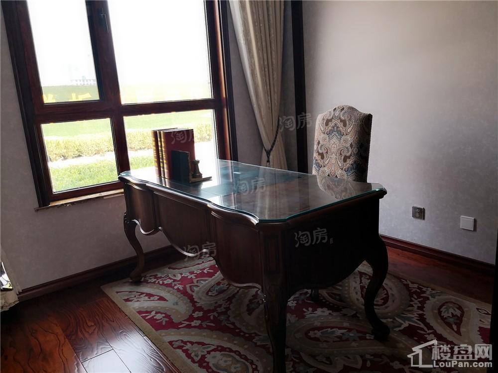 民泰·龙泰贵府样板间