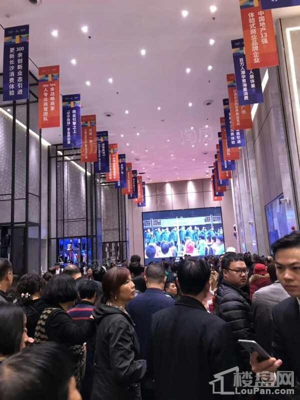 长沙雨花吾悦广场实景图