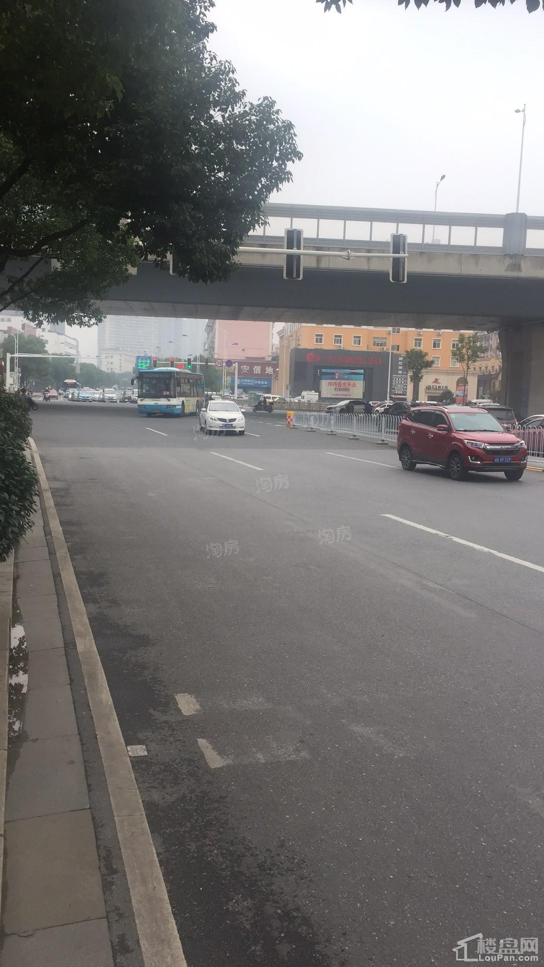 周边配套图