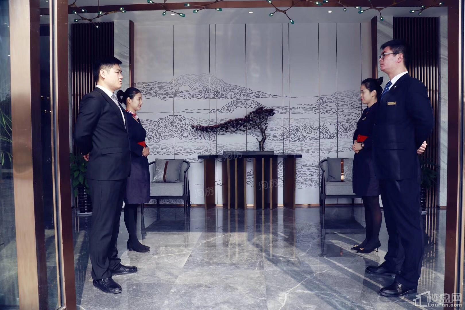祥瑞溪上雲邸实景图