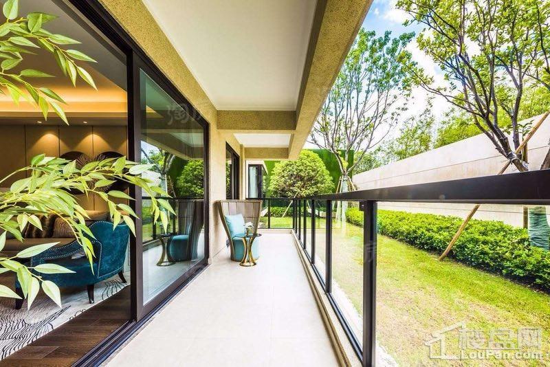 万象华府二期样板间