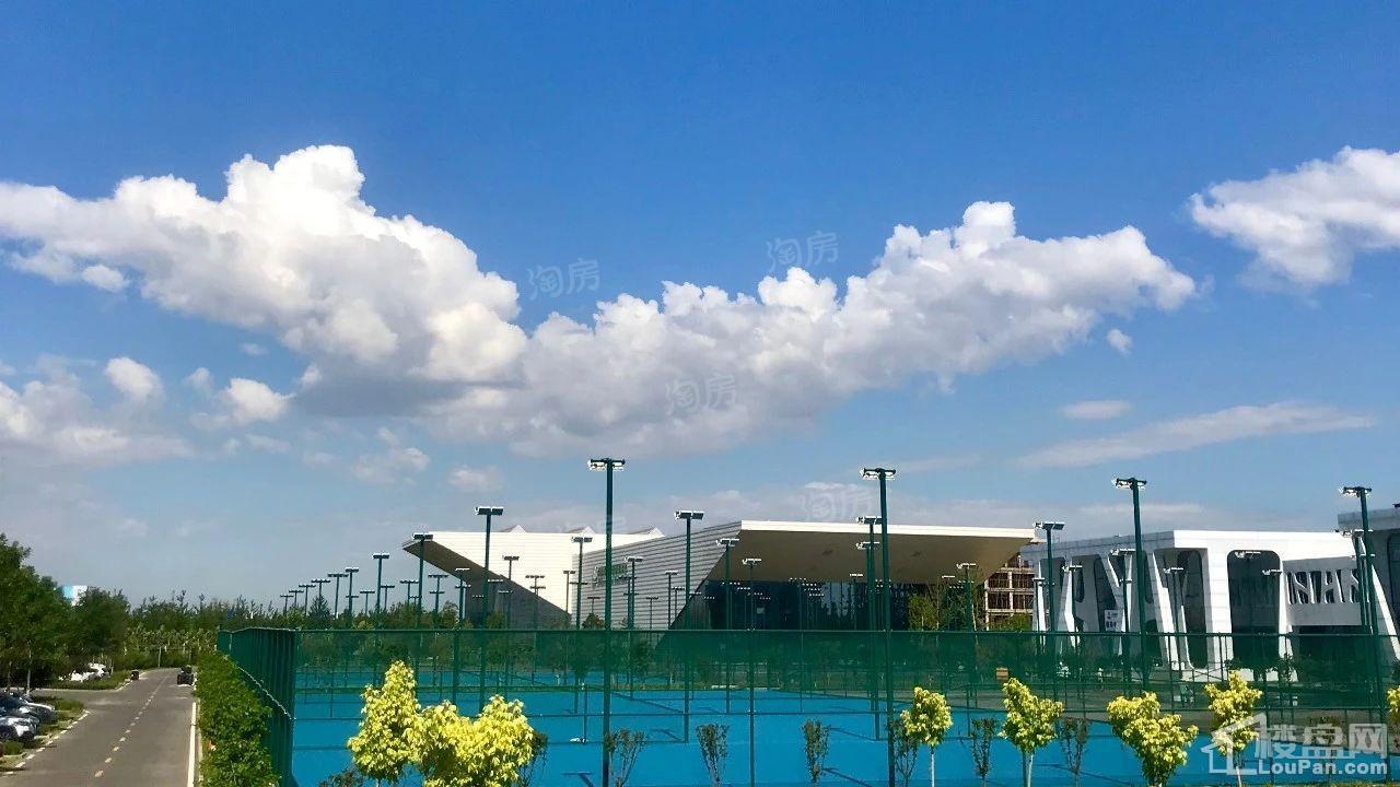 秦皇岛恒博华贸国际网球中心实景图