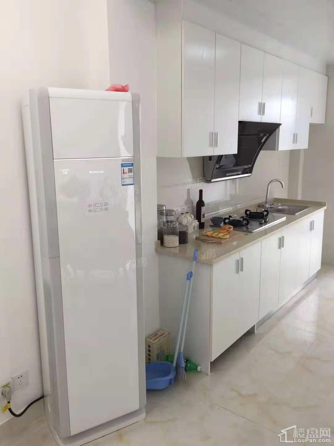 西锦名邸样板间