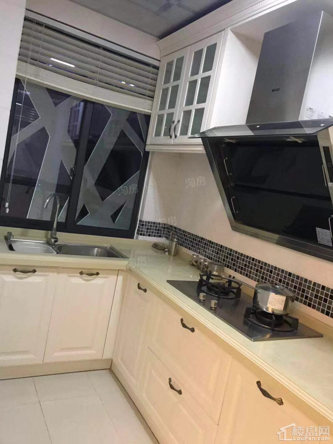 九龙湾树人园样板间