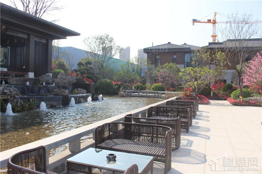 蓝光雍锦澜湾实景图
