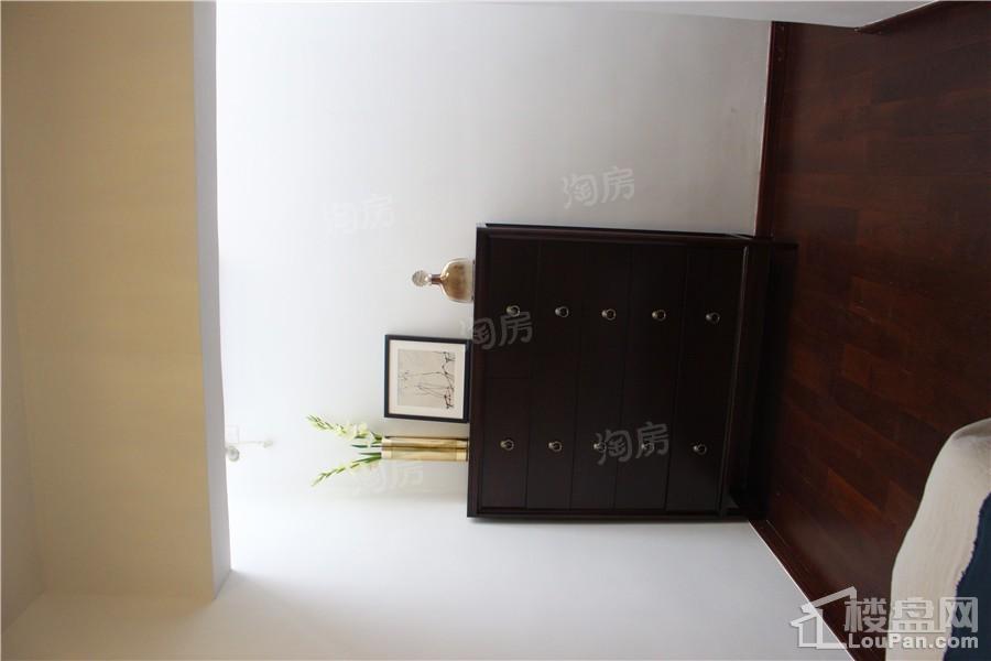 蓝光雍锦澜湾样板间