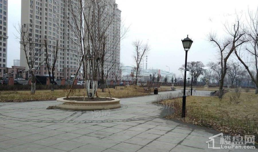 凡尔赛诗城二期实景图
