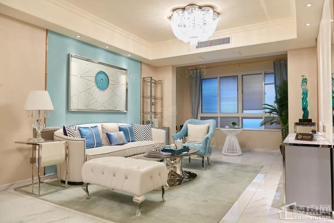 恒通碧水蓝湾样板间