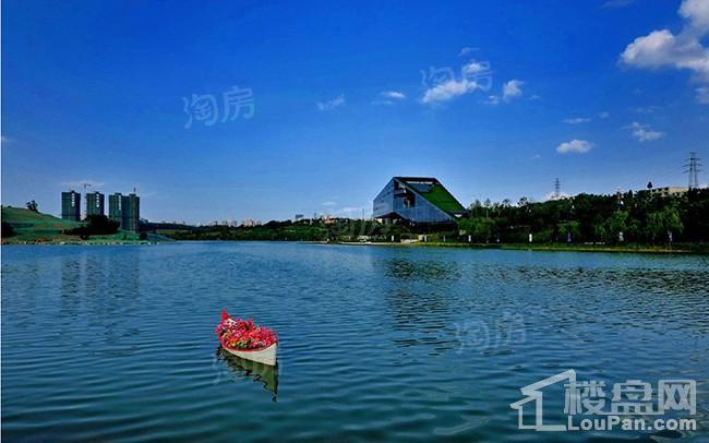 中铁阅山湖 云著实景图