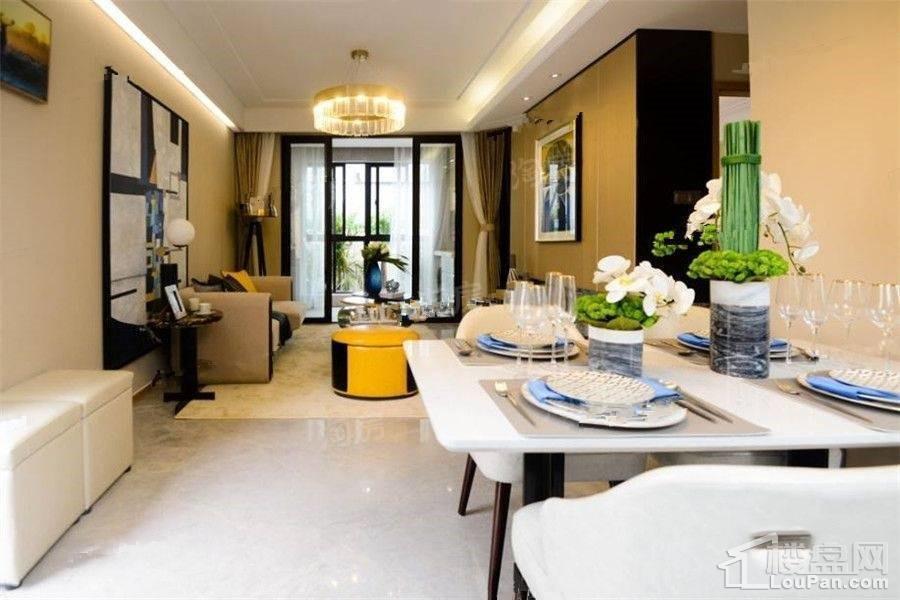 荣盛祥云府样板间