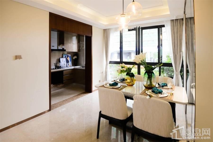 荣盛祥云府样板间