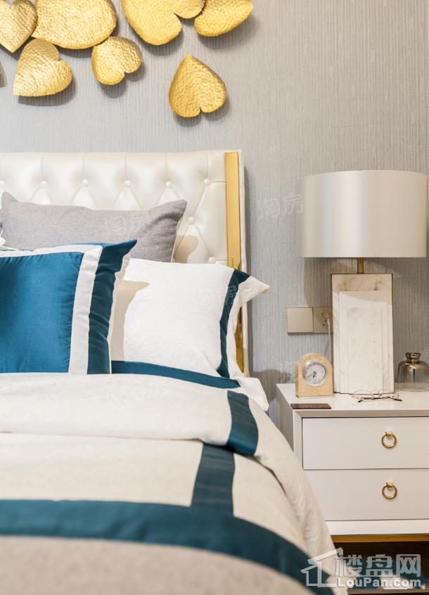 龙居东郡样板间