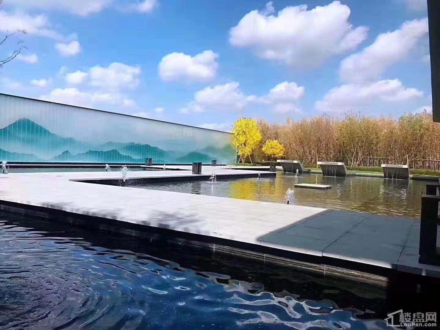 万科翡翠云台实景图