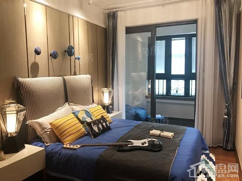 恒大华府样板间