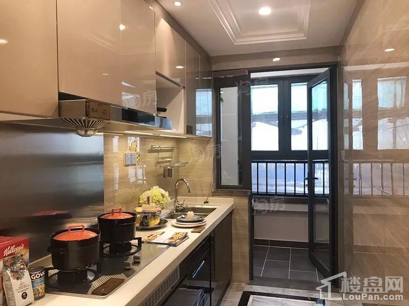 恒大华府样板间