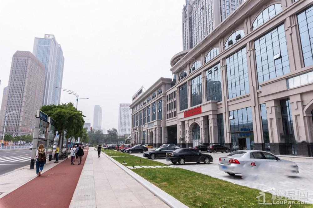 国际金融中心实景图