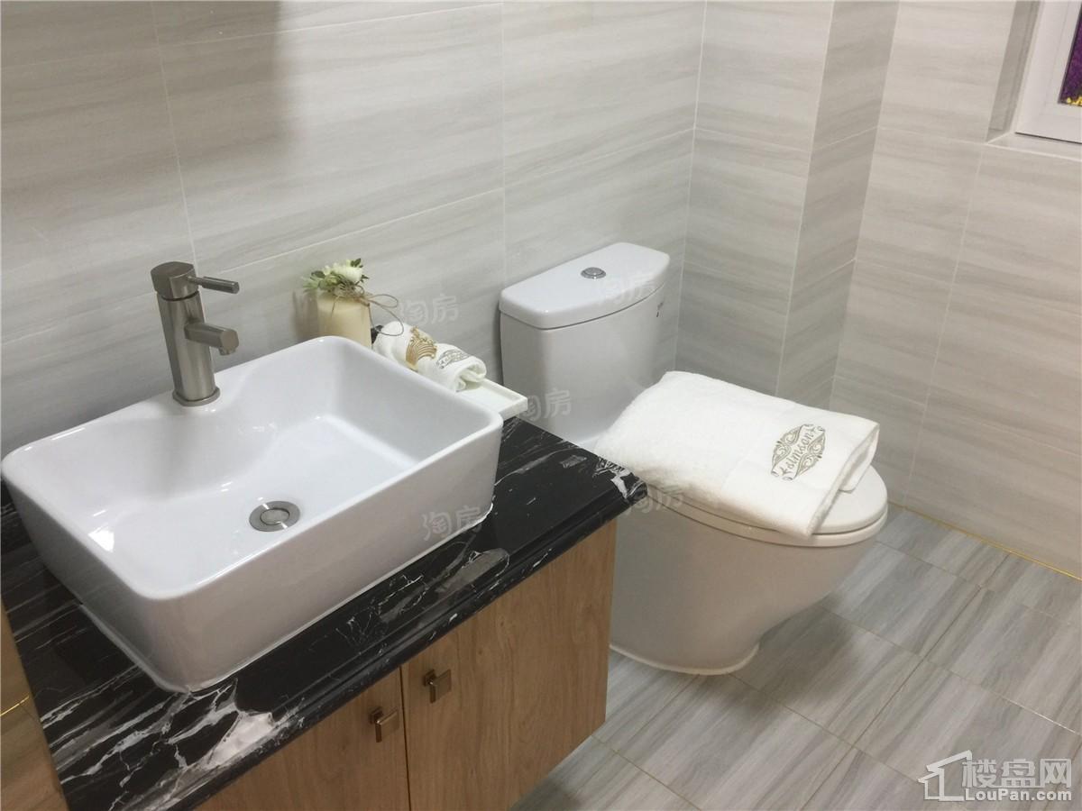 逸城水岸样板间