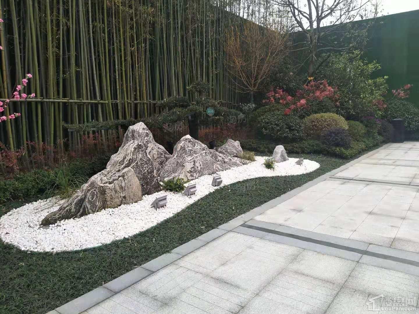 三金广陵铭著实景图