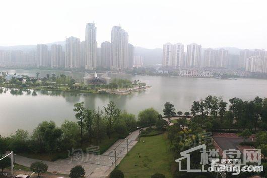 华伟梅溪湖广场配套图