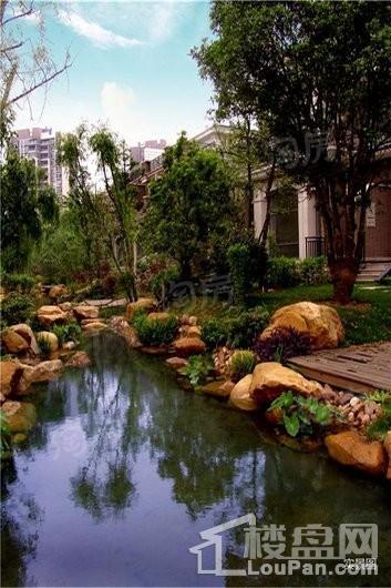 藏珑湖上公馆实景图