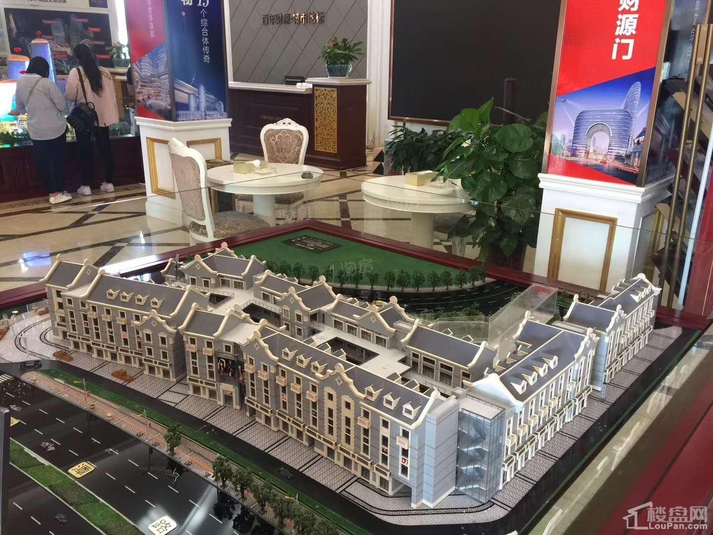 中南财源门效果图