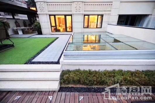 中粮隆玺祥云样板间