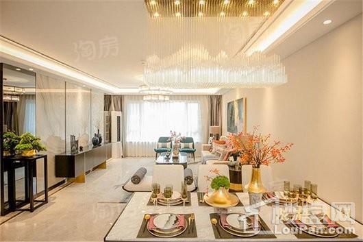 龙湖天璞样板间