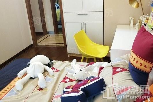 中南旭辉和樾样板间
