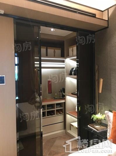 华发全运首府样板间