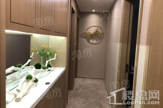 文通拾里间样板间