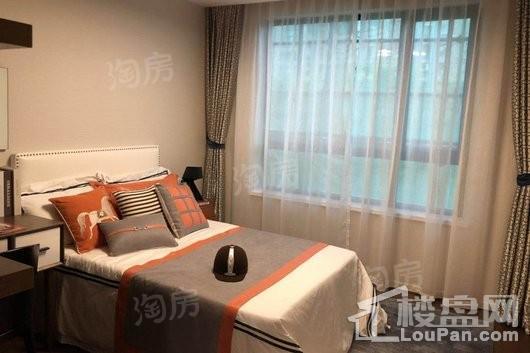 文通拾里间样板间