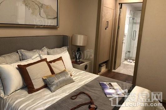 文通拾里间样板间