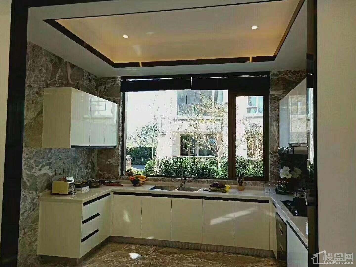 滨湖里样板间