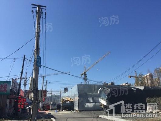 万科翡翠公园实景图