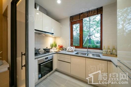 东滩花园样板间