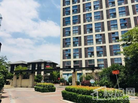 中茂世纪财富广场实景图