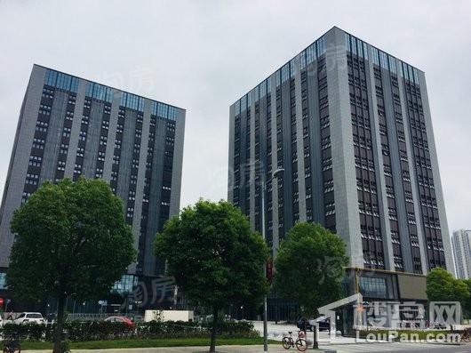 万城银座实景图