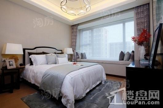 葛洲坝绿城玉兰花园样板间